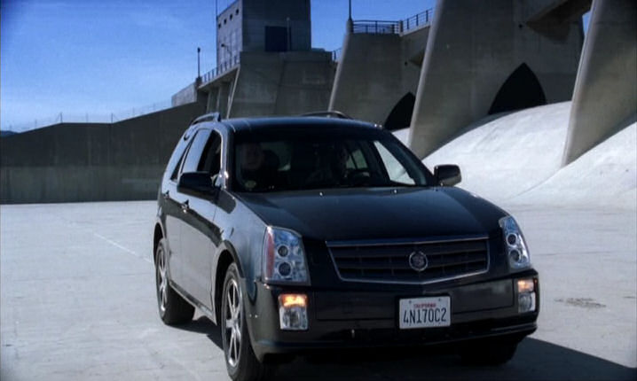 2004 Cadillac SRX [GMT265]