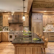 Traditional Light Wood Kitchen