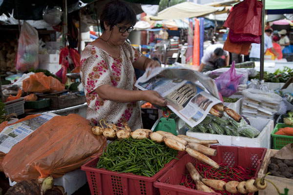 Picture of Pudu market (Malaysia): Selling vegetables at the market of Pudu