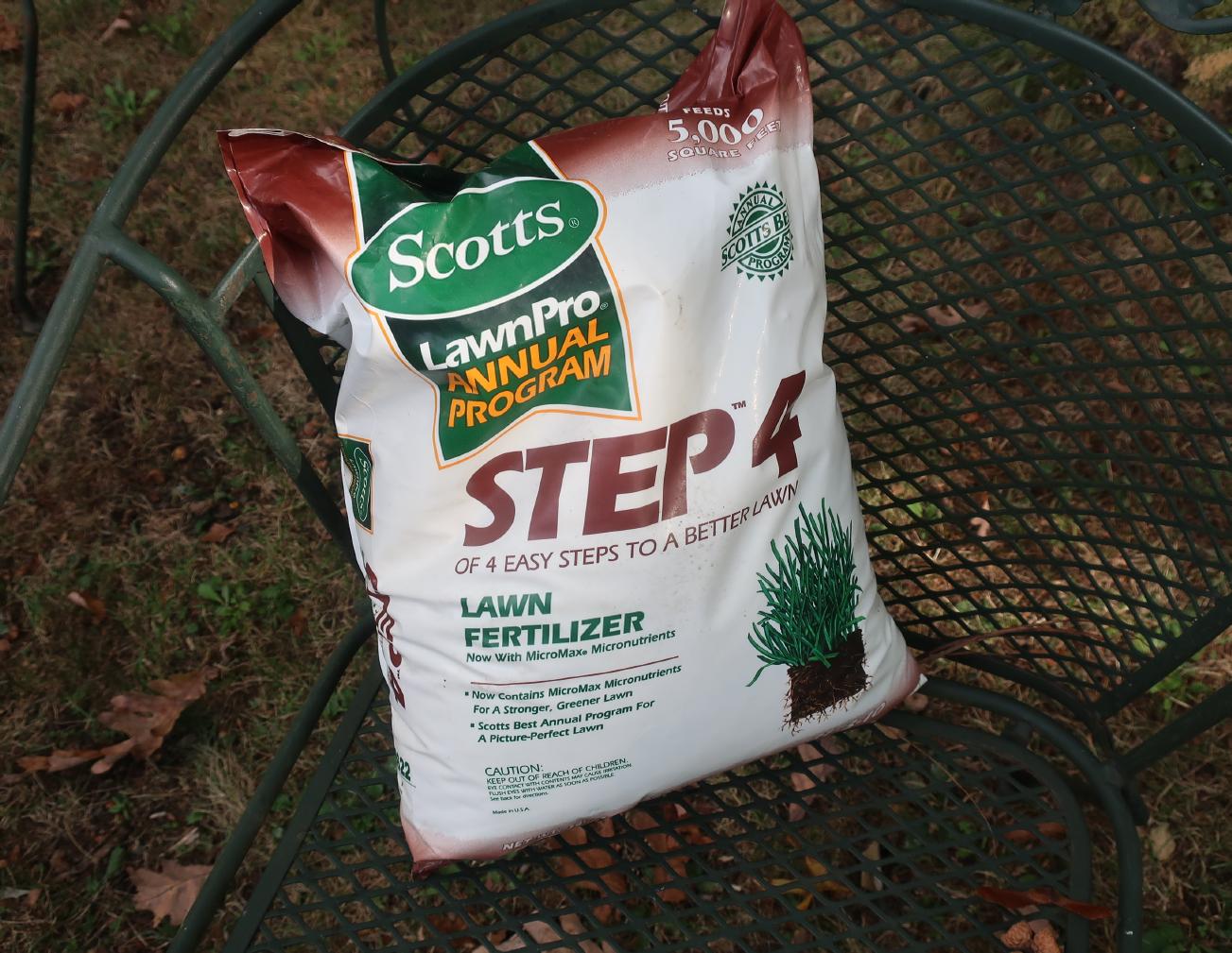 Scotts Fertilizer