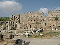 Palaestra di depan tempat mandi Romawi