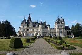 The Château de Valmirande (front), from the path.jpg