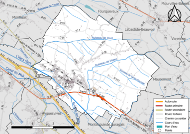 Carte en couleur présentant le réseau hydrographique de la commune