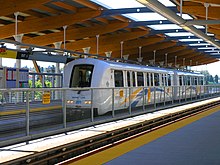 SkyTrain minn Vancouver għal Rupert Station.