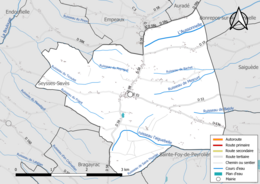 Carte en couleur présentant le réseau hydrographique de la commune