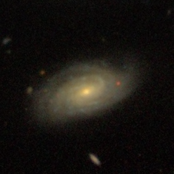 NGC 2 на зображенні SDSS