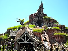 Critter Country (Splash Mountain; 1989–2023)