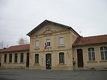 Mairie de Barbazan.jpg