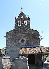 Le clocher-mur de la chapelle Sainte-Radegonde.