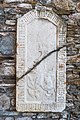 English: Epitaph at the exterior wall Deutsch: Wappengrabstein an der Außenwand