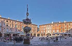 Place Nationale à Montauban.