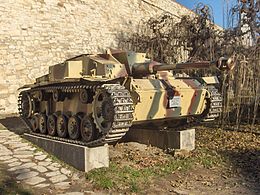 StuG III Ausf. F/8 (Sd.Kfz.142/1) vo vojenskom múzeu v Belehrade