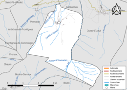 Carte en couleur présentant le réseau hydrographique de la commune