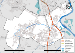 Carte en couleur présentant le réseau hydrographique de la commune