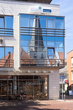 Reformed church mirrored in the Kornblume windows