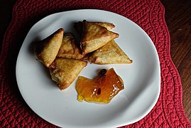 Major Grey's Chutney and vegetable samosas