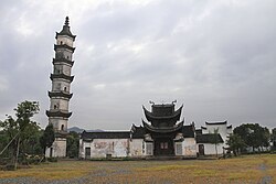 大慈岩鎮新葉村・摶雲塔と文昌閣