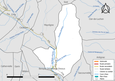 Carte en couleur présentant le réseau hydrographique de la commune