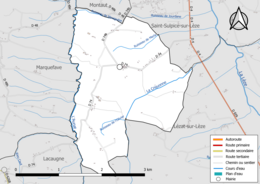 Carte en couleur présentant le réseau hydrographique de la commune