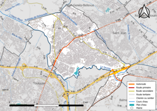 Carte en couleur présentant le réseau hydrographique de la commune