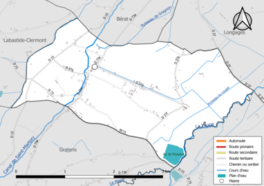 Carte en couleur présentant le réseau hydrographique de la commune