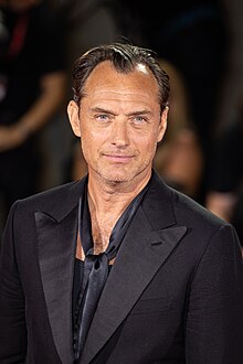 Jude Law-67896.jpg