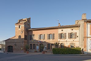 La mairie.