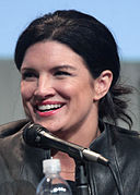 Gina Carano dans le rôle d'Angel Dust