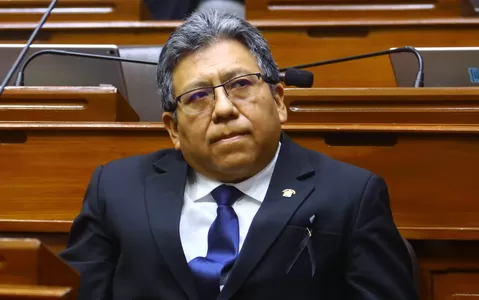 Jorge Flores Ancachi: Congresista fue suspendido 30 días por caso 'Mochasueldos' 