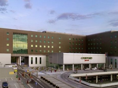 Courtyard by Marriott Warsaw Airport