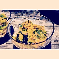 Zucchini tagliatelle with pine nuts