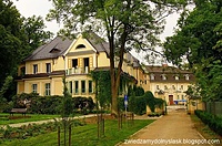 BAGNO - Barokowy pałac w powiecie trzebnickim. (GPS - 51.3370 / 16.8175.)