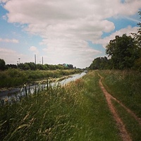 How is your Sunday going? Hay fever makes our life's difficult bit we try not to give up and went for a walk next to the Royal Canal in #Dublin