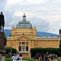 Wakacje na wariata. Chorwacja po raz pierwszy. Szybki rzut okiem na Zagrzeb.