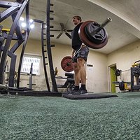 Deadlift #gym #crossfit #motivation #workout #bodybuilding #fitspo #diet #instahealth #fitness #cardio #fit #training #poland #łomża #backstage #gopro #muscles #legs