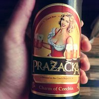 Cycki mnie skusiły, dobre bo czeskie #czech #beer #prazacka