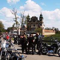 Motomajowka.
#warmia_fotograficznie #kochamy_warmie #poland #Polska #street_photo #street #nikonphotography #samsung #nikon #people #orneta #krosno #motor #majowka #motomajowka #igres #kościół #warmia #warmia_fotograficznie #kochamy_warmie.