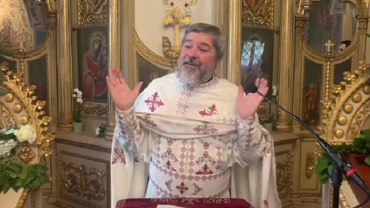 Parintele Vasile Ioana: CUVANT LAMURITOR DESPRE SFANTA IMPARTASANIE in contextul ”INFODEMIEI” CORONAVIRUSULUI. Explicatii privitor la cele doua comunicate ale Patriarhiei: <i>“PRIMUL A FOST LA PRESIUNE. Numai Patriarh sa nu fii in vremurile astea! Greu este, dragilor, sa iti vina institutiile statului si sa te oblige sa iei niste masuri”</i>. “HAIDETI SA NE RUGAM PENTRU TARA! URMEAZA O PERIOADA GREA. NU A INCEPUT INCA RAUL…” (video + text)