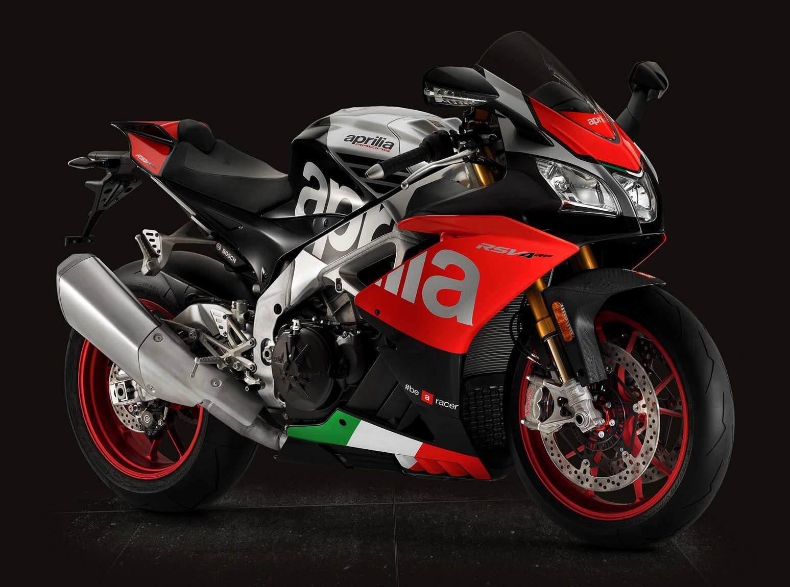 Мотоцикл Aprilia RSV-4 RF 2018