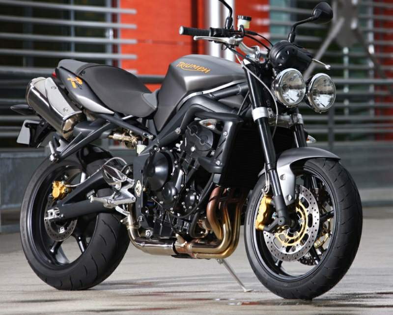 Мотоцикл Triumph Street Triple 675R 2009