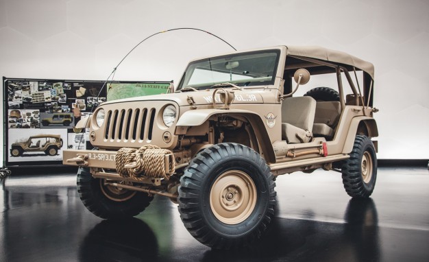 Jeep Wrangler Staff Car concept - догнать и перегнать Willys MB