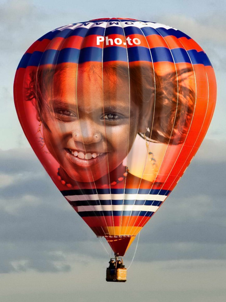 A cool birthday card with air balloon