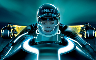 Free online face in hole of Tron photo montage