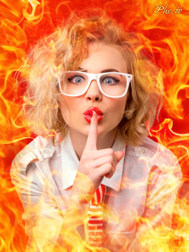 A fire frame was applied to a photo of a blonde girl with red lips