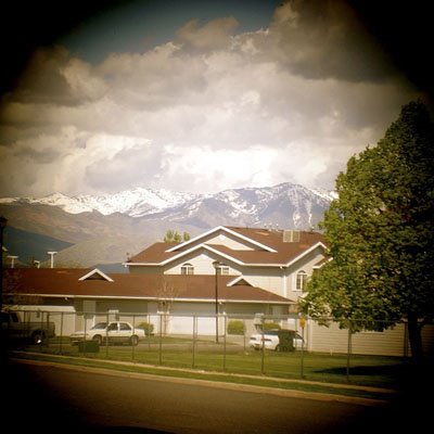 Photo of a house taken with pro Canon camera and a lens from Holga kit