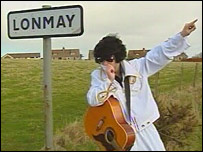 Elvis impersonator at Lonmay