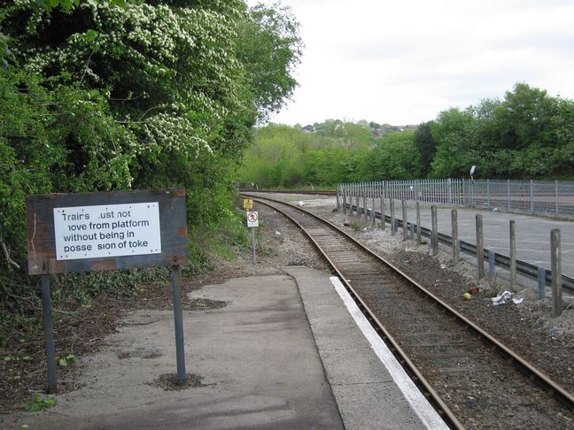 Liskeard platform 3, looking north