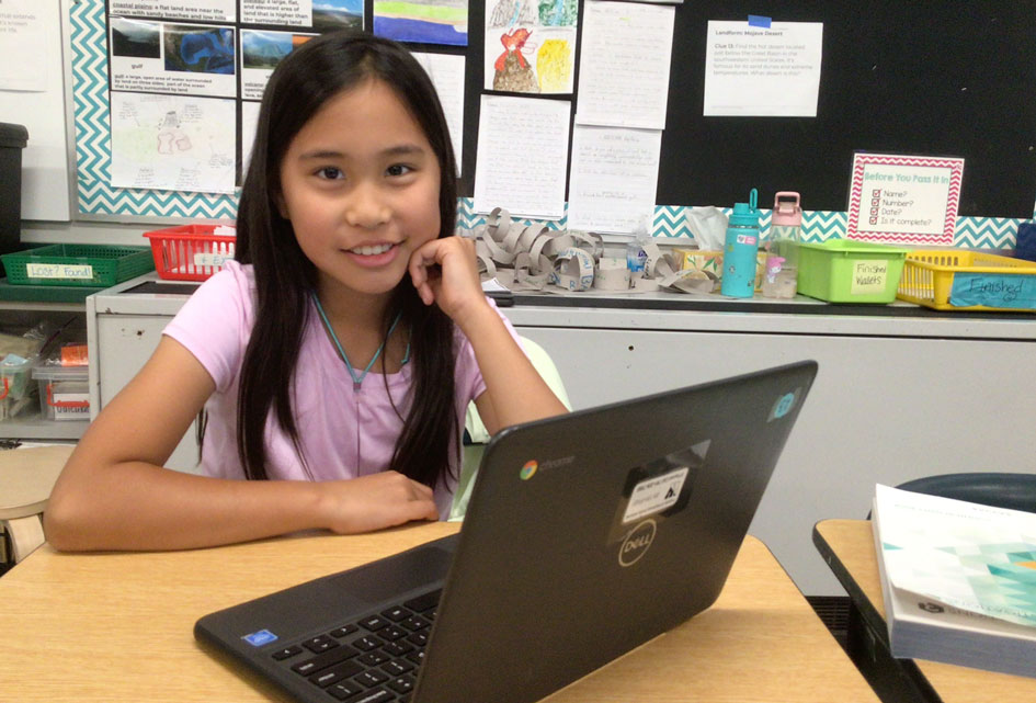 student, learning, computer, smile